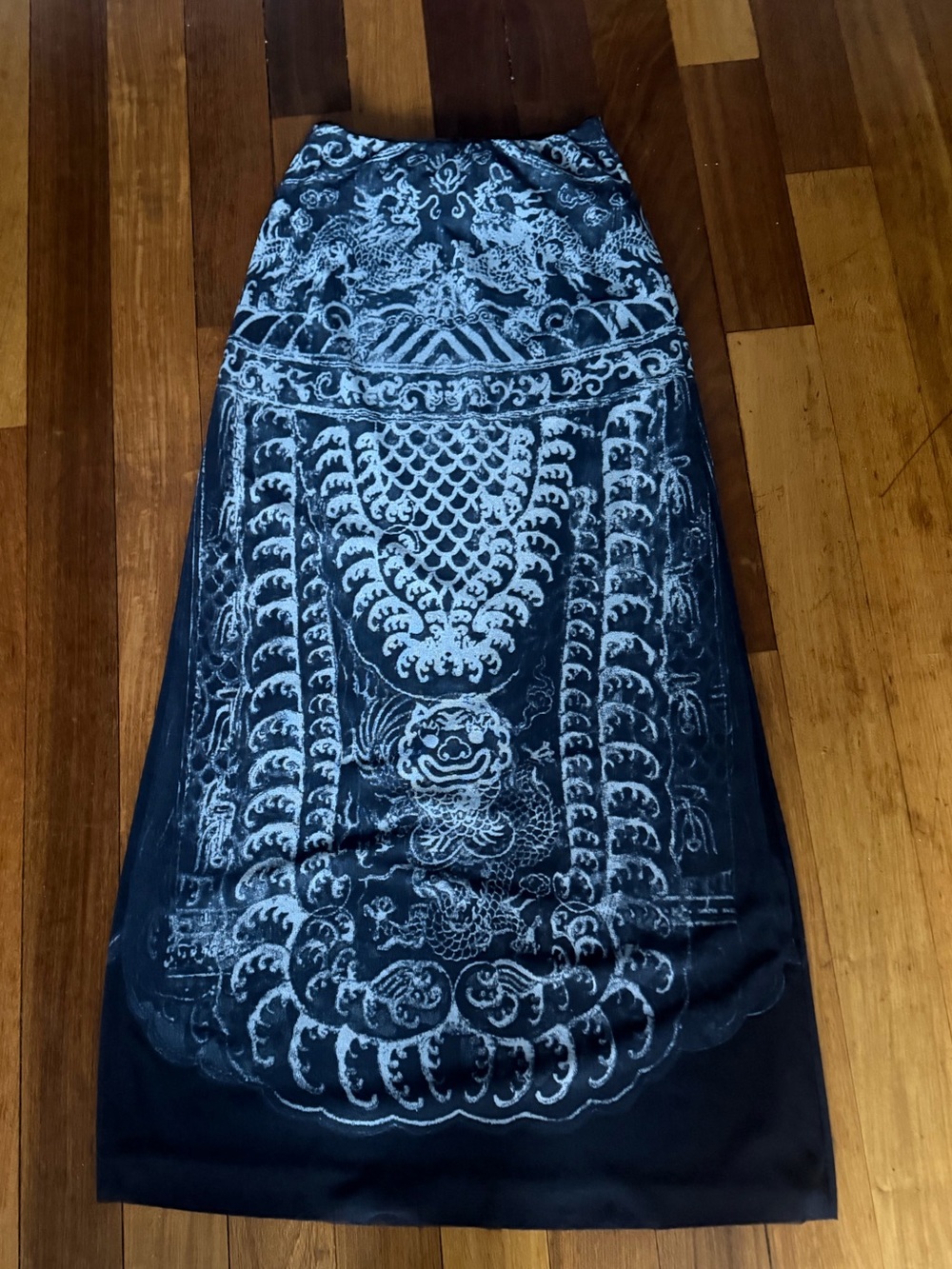 Vivienne Tam RARE Vintage blue dragon batik maxi skirt VT Sz 1 or US 4-8 ex cond